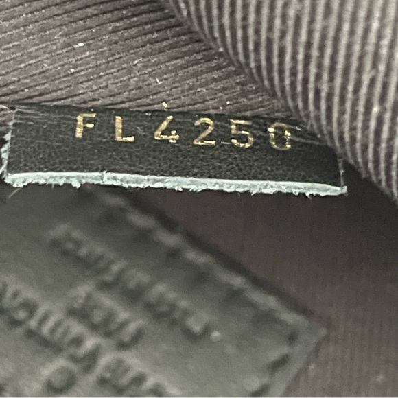 Louis Vuitton Palm Springs Mini Backpack Reverse Monogram Canvas MM44872 - Picture 9 of 9